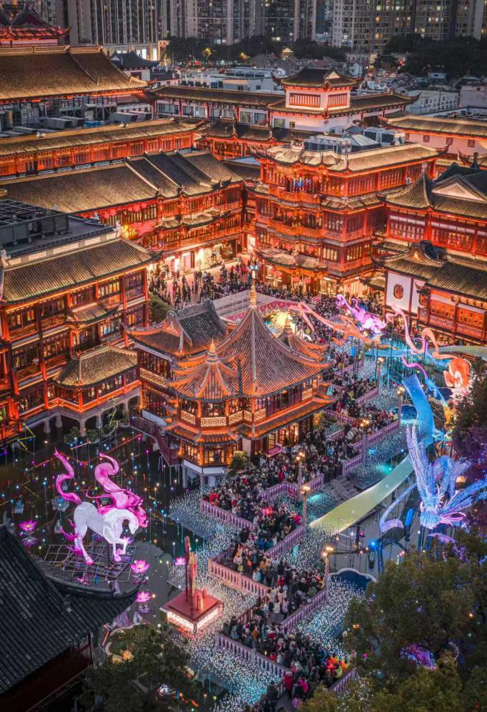 เซี่ยงไฮ้จัดเต็มตรุษจีน 9 วัน กวาดรายได้ท่องเที่ยวพุ่ง 2.56 หมื่นล้านหยวน