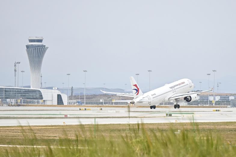 สนามบินกว่างโจวเปิดอาคารผู้โดยสาร 3  แลนด์มาร์กใหม่เชื่อมโลกด้วยเทคโนโลยีอัจฉริยะ